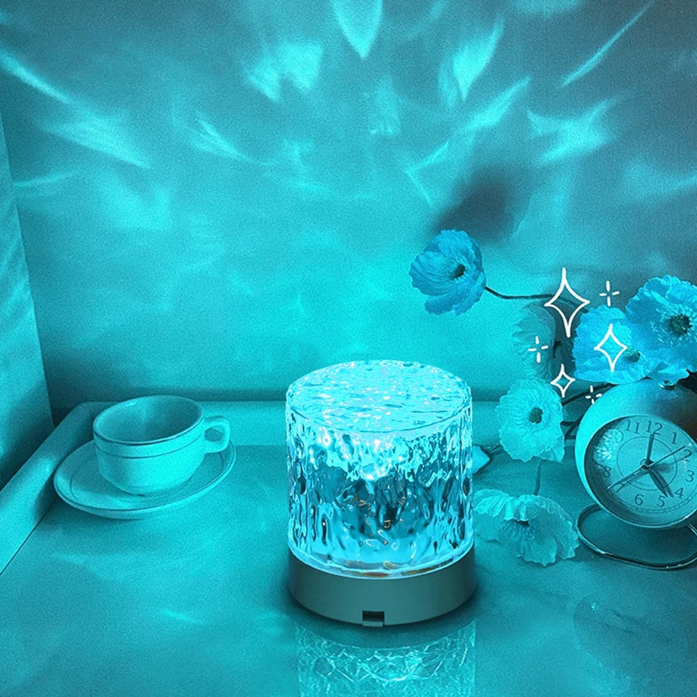Soothera Crystal Glow — luz de cristal com reflexos de água