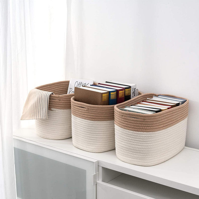 Soothera Cotton Basket — cestos de corda de algodão numa estante
